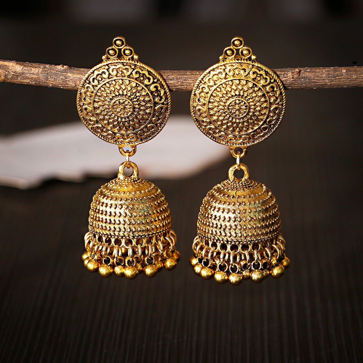 Vintage Ethnic Gold Color Jhum - đánh giá và giá Indian Wedding Supply